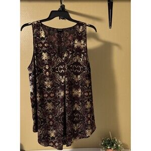 Torrid Womans Purple Floral V Neck Sleeveless Blouse Top - Size 2-CHEST 48"